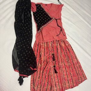 Girls size 4/5 black & peach, gold color Linen Ghagra Choli Set